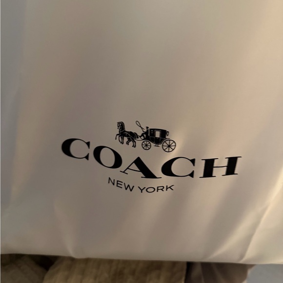 Coach Black and Brown Leather Shoulder Bag - Picture 14 of 16